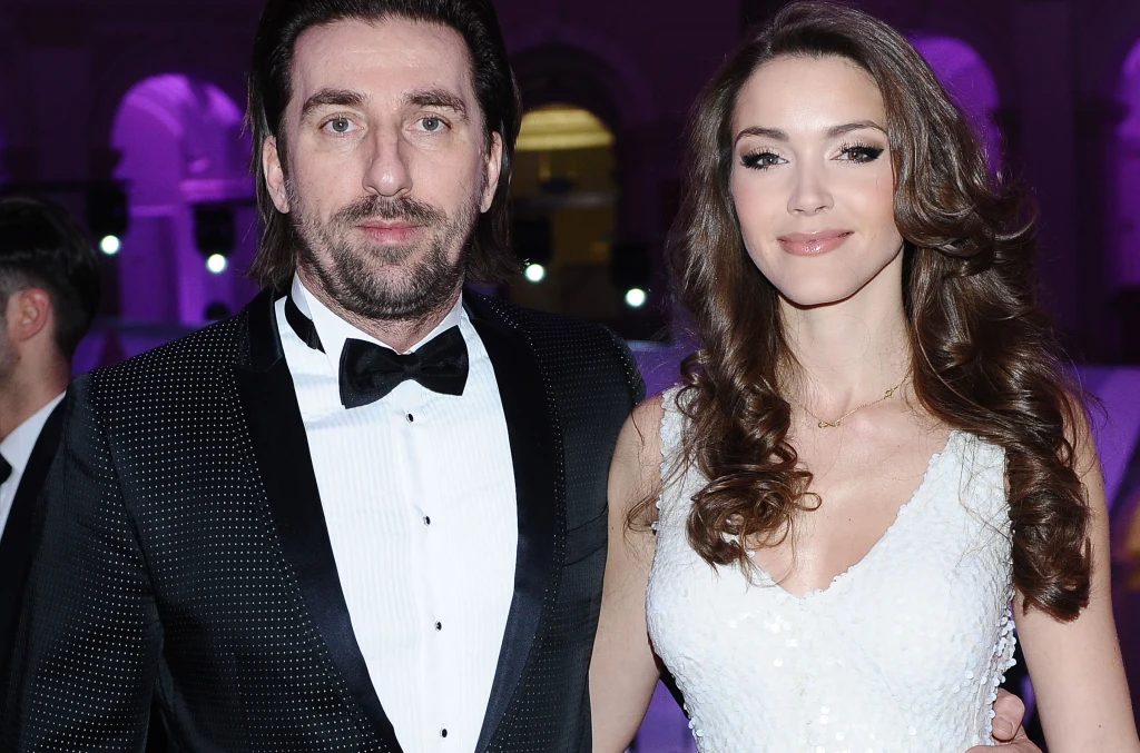 Tomasz Iwan z ukochaną Tomasz Iwan z ukochaną