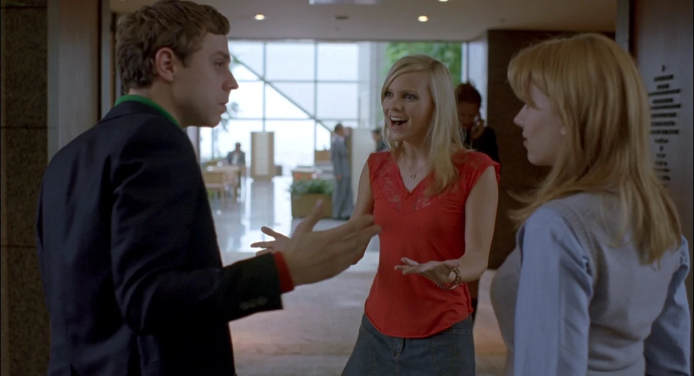 Poza występami w cyklu filmów tworzonych przez czarnoskórych braci Wayansów, Faris można było oglądać także w innych popularnych na początku ubiegłego dziesięciolecia komediach: "Gorącej lasce" (2002), "Śnieżnych jajach" (2003) czy "Zostańmy przyjaciółmi" (2005).
W międzyczasie aktorka chętnie przyjmowała także propozycje ról w nieco bardziej wyrafinowanych produkcjach. Mogliśmy ją oglądać w drugoplanowych rolach w tak udanych artystycznie projektach, jak "Między słowami" (2003) Sofii Coppoli czy "Tajemnicy Brokeback Mountain" (2005) Anga Lee.