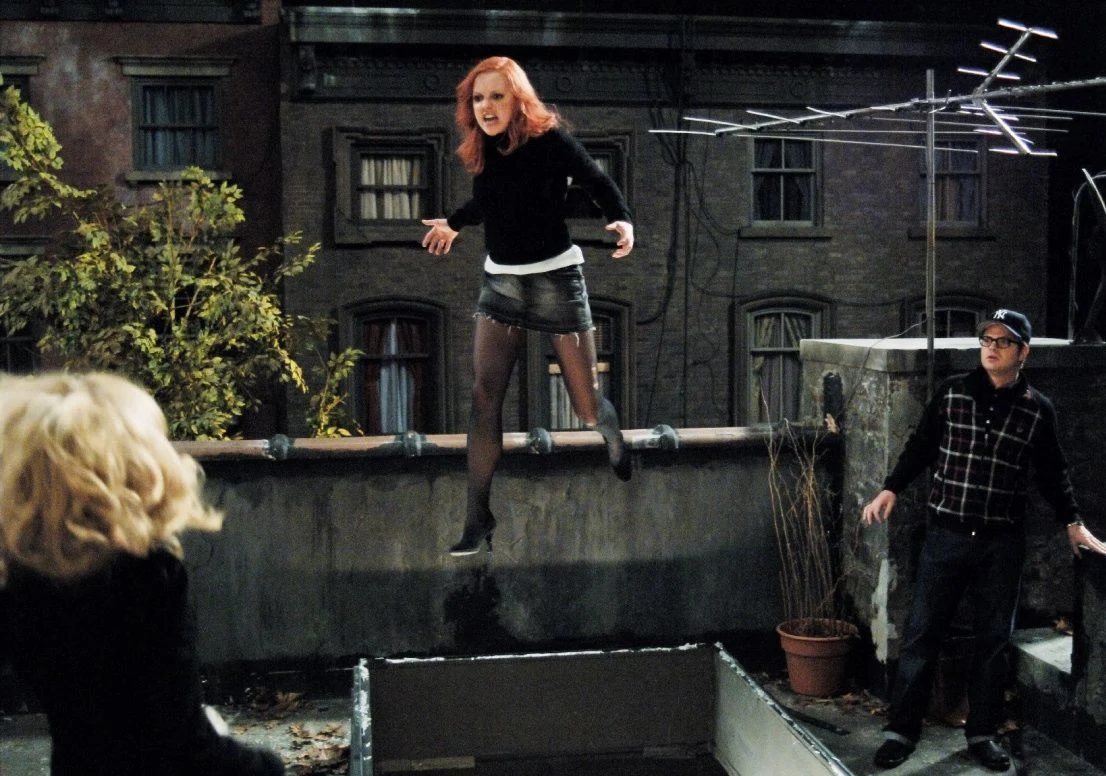 Na dużym ekranie aktorka wciąż pojawiała się przede wszystkim w komediach. Po zakończeniu przygody z serią "Straszny film", wystąpiła między innymi w takich produkcjach, jak "Ciastko z niespodzianką" i "Maminsynek" (obie z 2007 roku). Najsłynniejszym projektem aktorki w tamtym czasie była jednak o rok wcześniejsza "Moja super eks-dziewczyna" Ivana Reitmana, gdzie jej bohaterka musiała stanąć w szranki z niezwyciężoną G-girl, w którą wcielała się Uma Thurman.