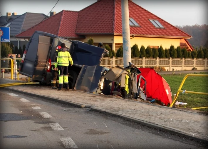 Miejsce wypadku Fiata Ducato. Kierowca miał 3 promile alkoholu w organizmie