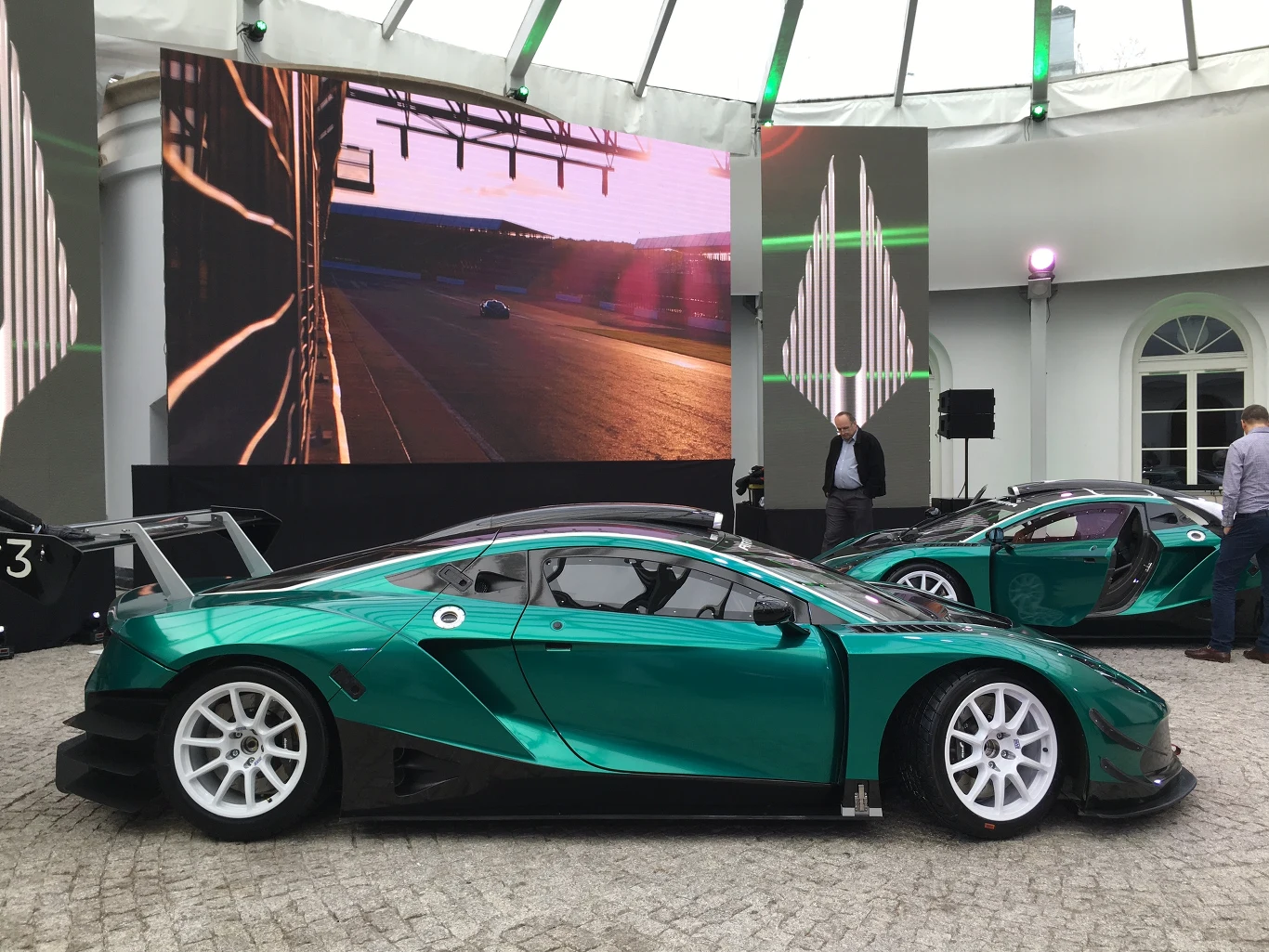 Arrinera Hussarya GT Arrinera Hussarya GT