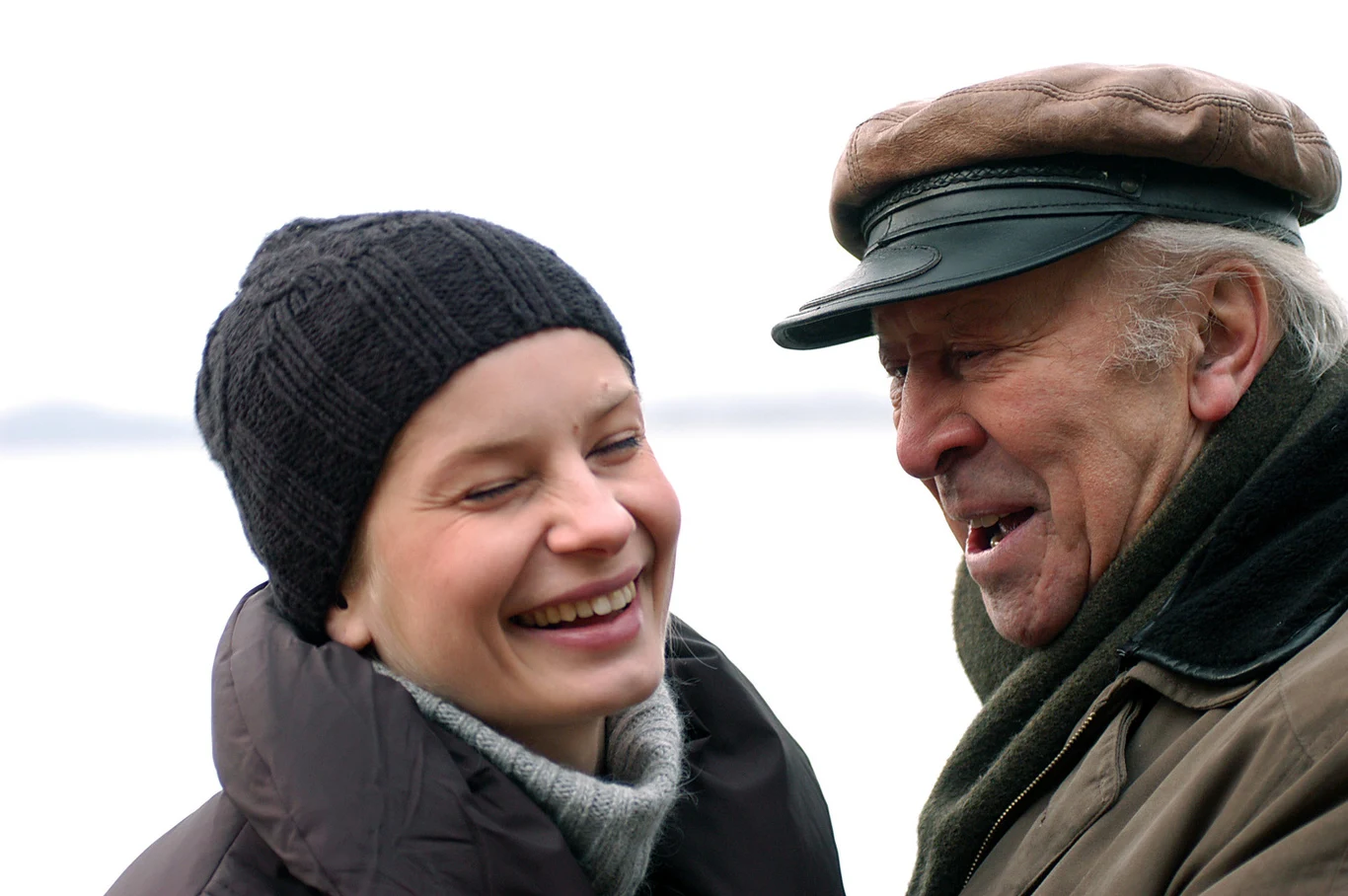W 2005 roku Janusz Majewski zrealizował film inspirowany biografią Niemczyka. W nostalgicznej komedii "Po sezonie" Niemczykowi - który wystąpił w tym filmie w roli głównej - partnerowały Ewa Wiśniewska, Magdalena Cielecka i Małgorzata Socha.

W grudniu 2005 roku wykryto u niego raka płuc. Powiedział wówczas: "Ja się nie boję. W moim wieku podobno nowotwór jest już niegroźny. Zresztą mam już 83 lata, to ile mi jeszcze zostało?".