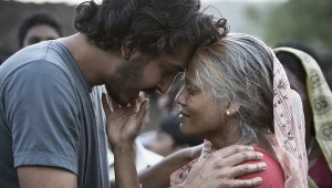 Kadr z filmu "Lion. Droga do domu" 