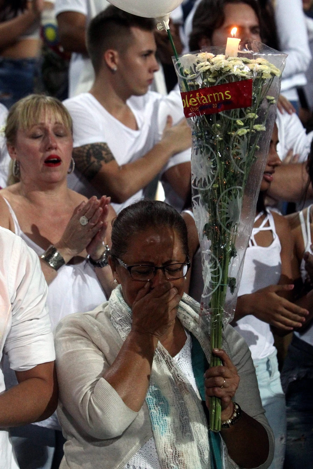 Na stadionie w kolumbijskim Medellin, zamiast planowanego finału Copa Sudamericana, odbyła się żałobna ceremonia po katastrofie samolotu z piłkarzami Chapecoense