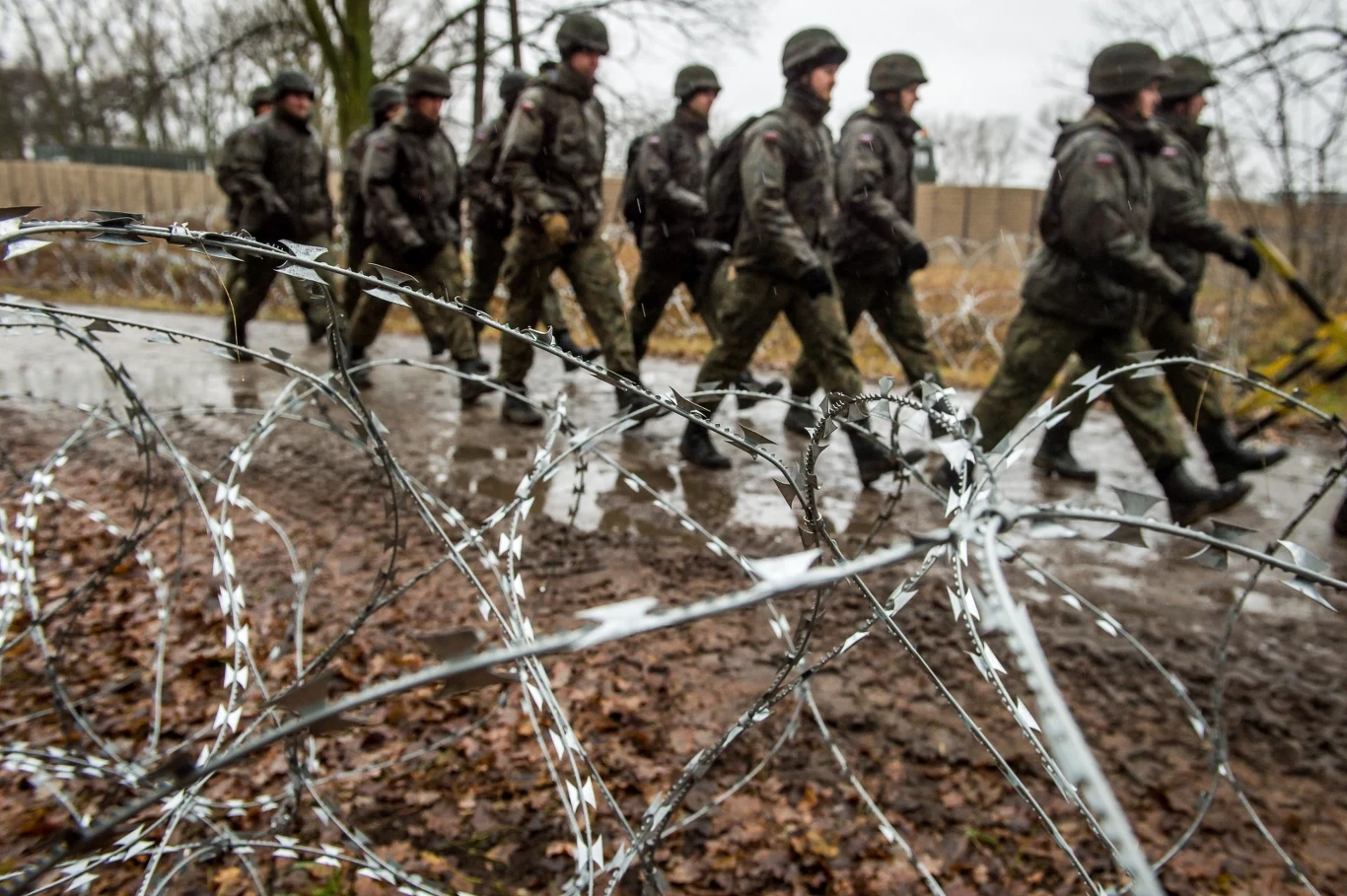 Ćwiczenia z rozmieszczania materiałów wybuchowych Ćwiczenia z rozmieszczania materiałów wybuchowych