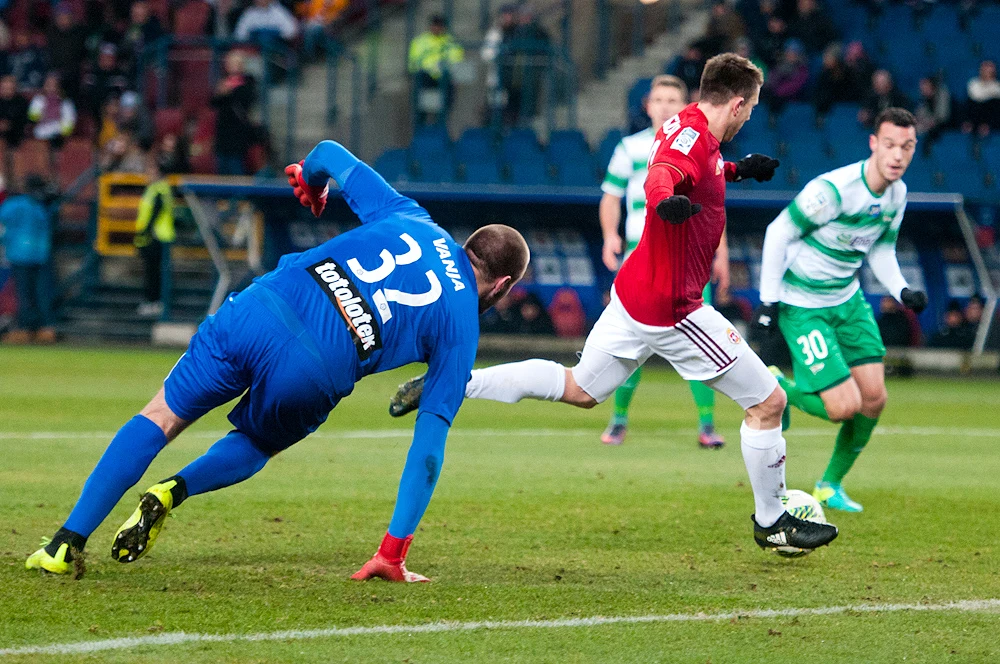 Wisła Kraków pokonała prowadzącą w tabeli Ekstraklasy Lechię Gdańsk 3-0