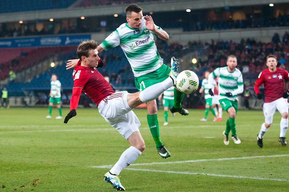 Wisła Kraków pokonała prowadzącą w tabeli Ekstraklasy Lechię Gdańsk 3-0