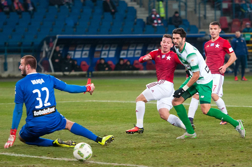 Wisła Kraków pokonała prowadzącą w tabeli Ekstraklasy Lechię Gdańsk 3-0