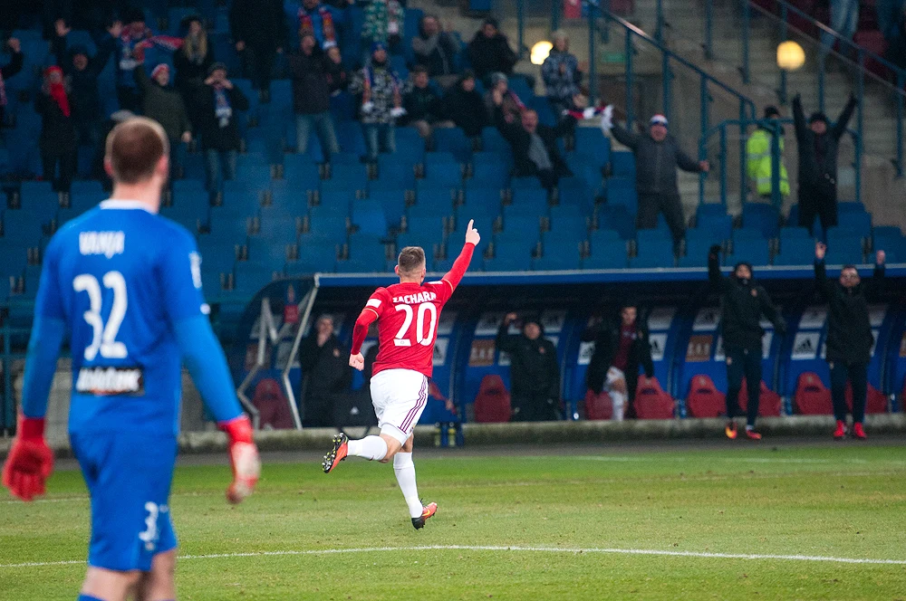 Wisła Kraków pokonała prowadzącą w tabeli Ekstraklasy Lechię Gdańsk 3-0