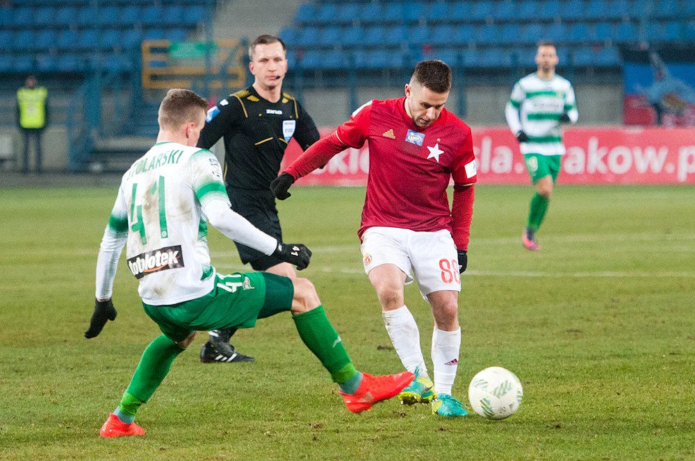 Wisła Kraków pokonała prowadzącą w tabeli Ekstraklasy Lechię Gdańsk 3-0