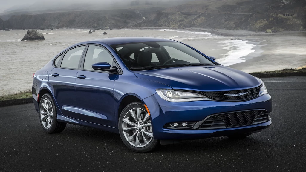 Chrysler 200