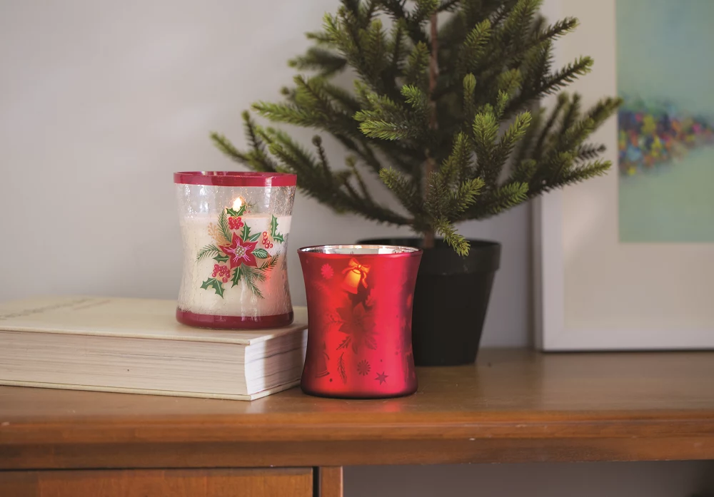 Świece zapachowe stworzą w Twoim domu wyjątkowy, świąteczny klimat.