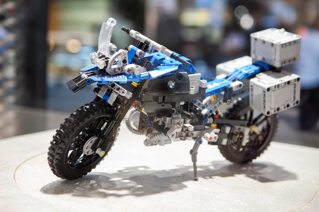 LEGO Technic BMW R 1200 GS Adventure