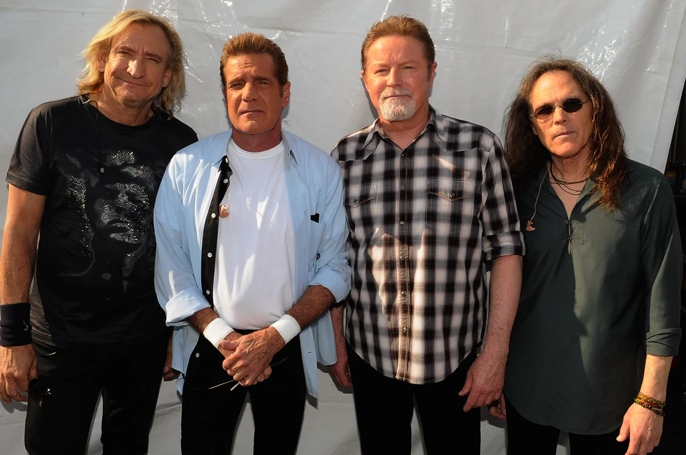 Eagles w 2012 r.: Joe Walsh, Glenn Frey, Don Henley i Timothy B. Schmit (do zespołu dołączył w 1977 r.)