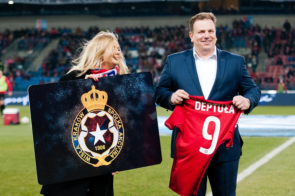 Gola dla Wisły strzelił już w 3. minucie Petar Brlek. Do wyrównania doprowadził Krzysztof Piątek w 72. minucie.