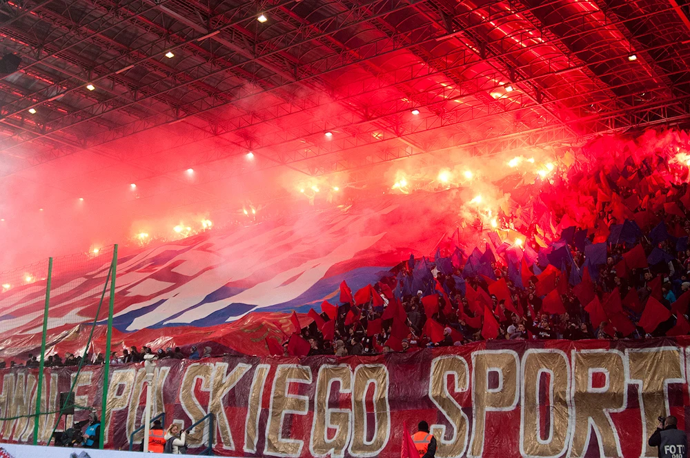 Gola dla Wisły strzelił już w 3. minucie Petar Brlek. Do wyrównania doprowadził Krzysztof Piątek w 72. minucie.