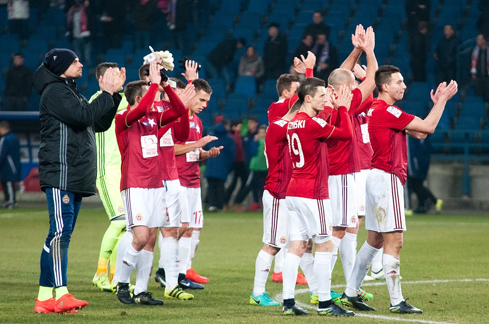 Gola dla Wisły strzelił już w 3. minucie Petar Brlek. Do wyrównania doprowadził Krzysztof Piątek w 72. minucie.