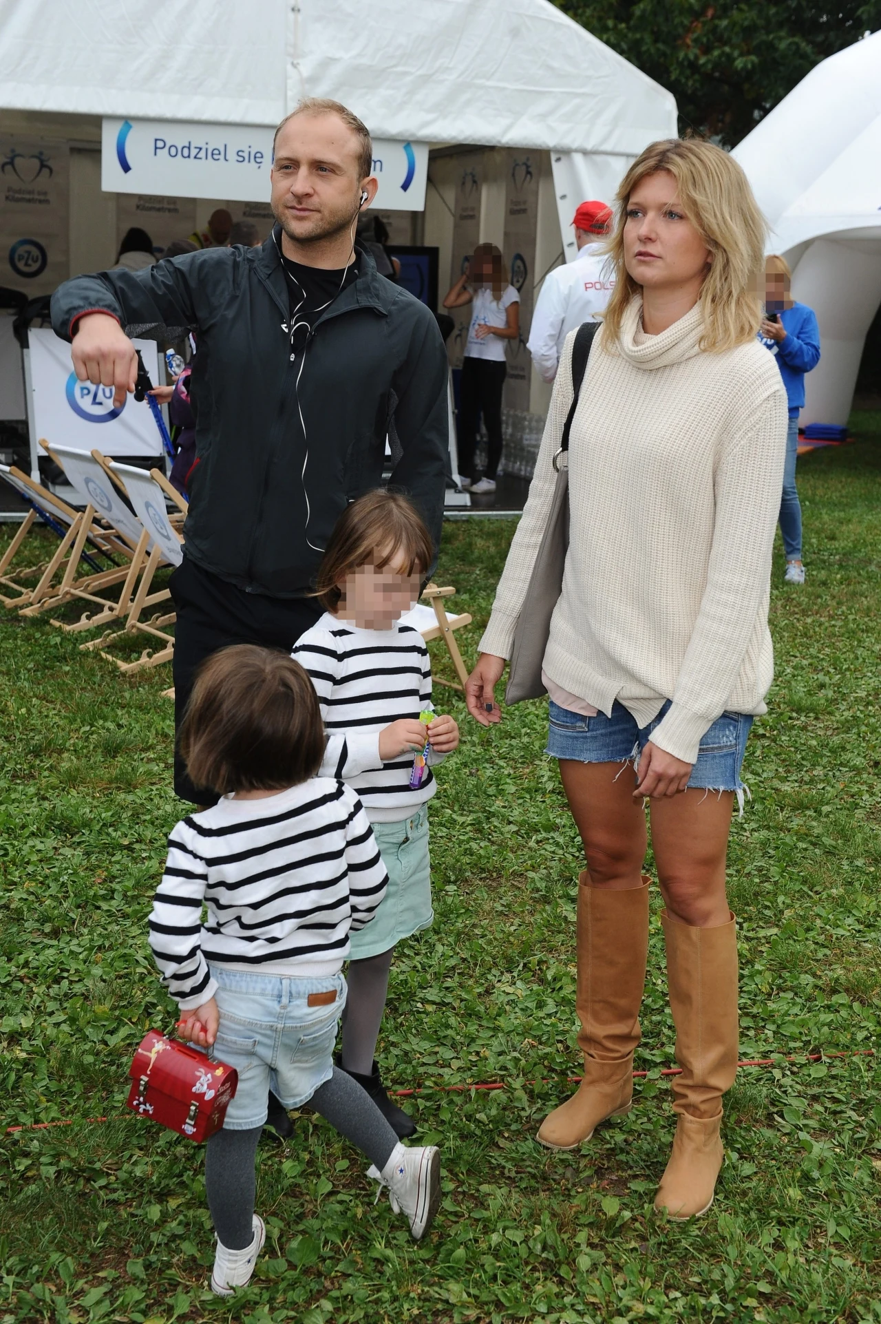 Para mieszka z dwiema córkami ukochanej aktora Para mieszka z dwiema córkami ukochanej aktora