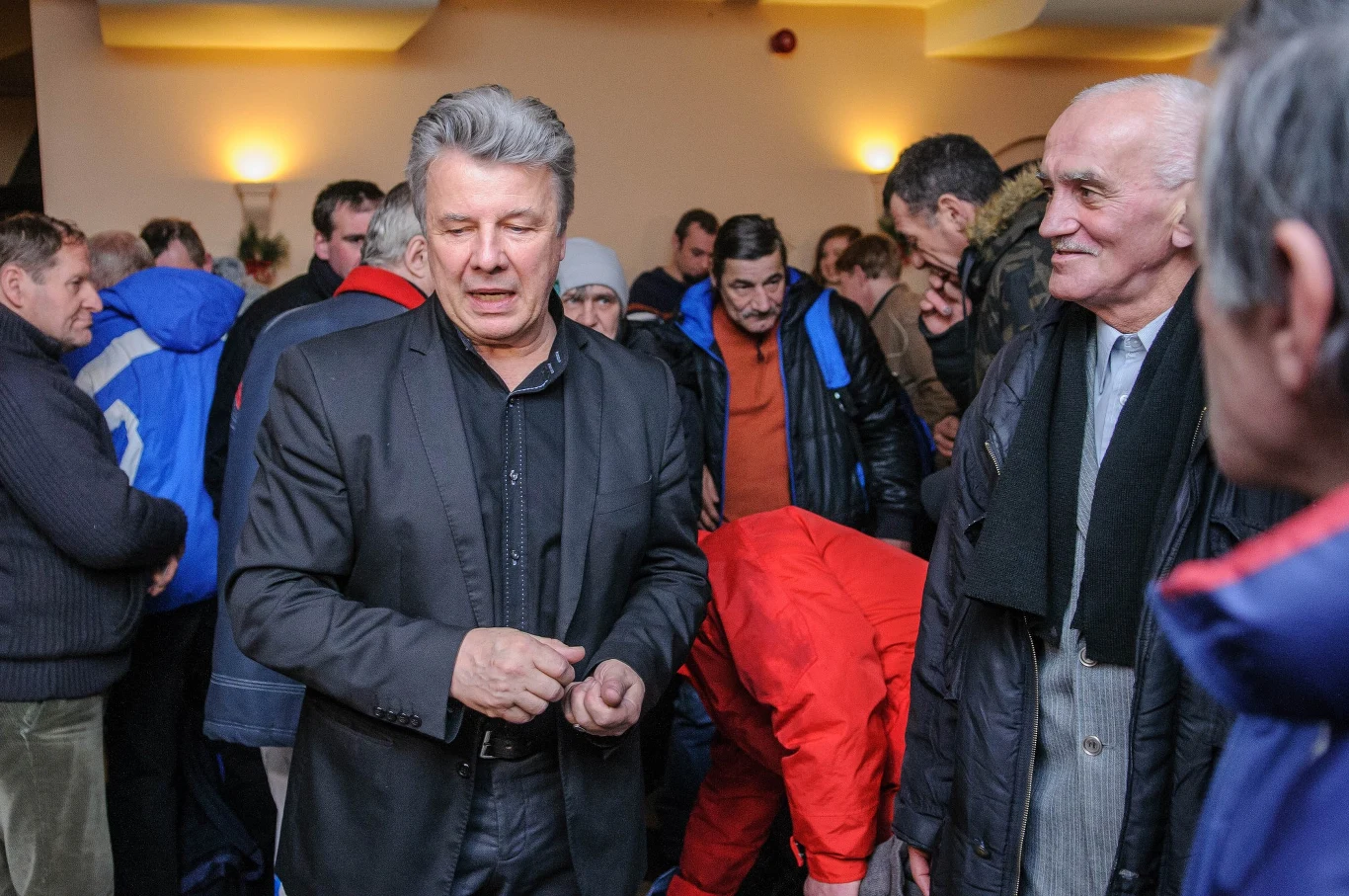 Emilian Kamiński podczas Wigilii dla bezdomnych Emilian Kamiński podczas Wigilii dla bezdomnych