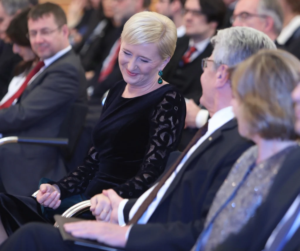 Pierwsza dama Pierwsza dama