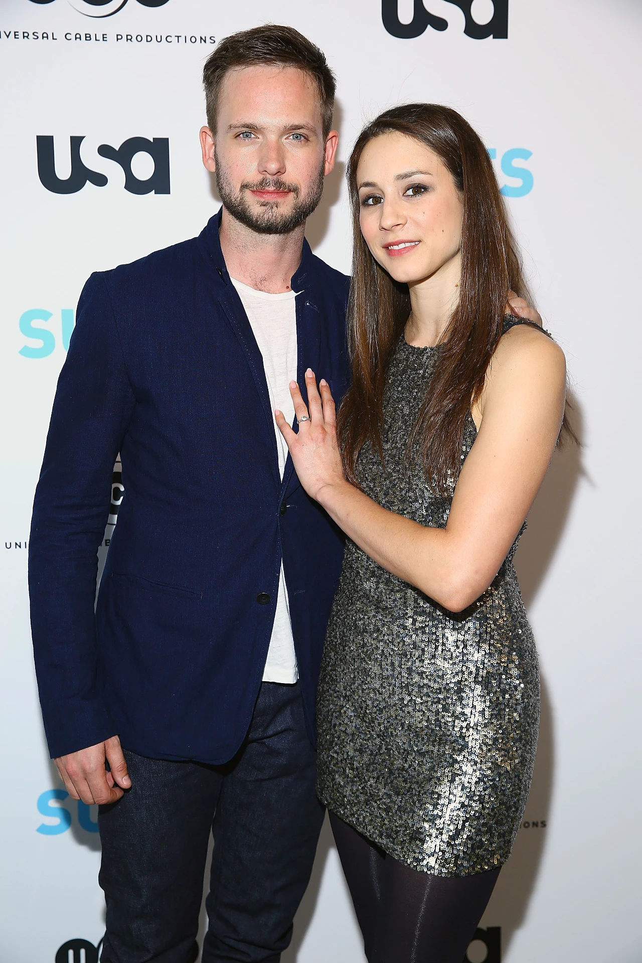 Troian Bellisario i Patrick J. Adams pobrali się 10 grudnia Troian Bellisario i Patrick J. Adams pobrali się 10 grudnia