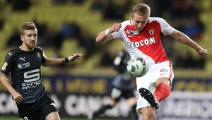 Obrońca AS Monaco Kamil Glik w meczu ze Stade Rennes