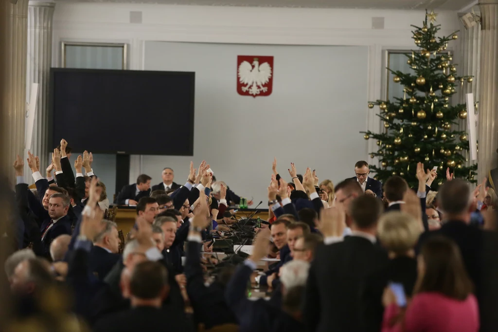 Posiedzenie Sejmu w Sali Kolumnowej Posiedzenie Sejmu w Sali Kolumnowej