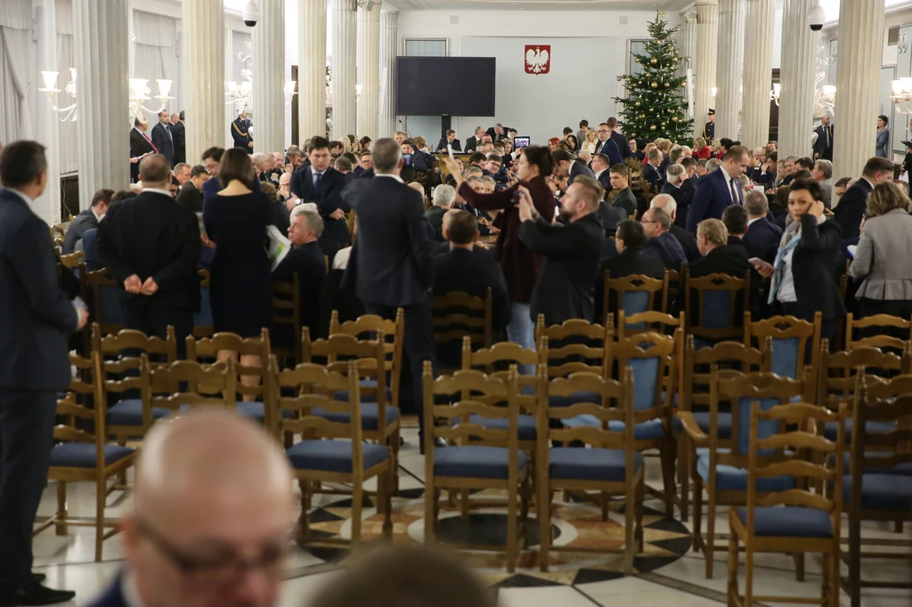 Posiedzenie Sejmu w Sali Kolumnowej Posiedzenie Sejmu w Sali Kolumnowej