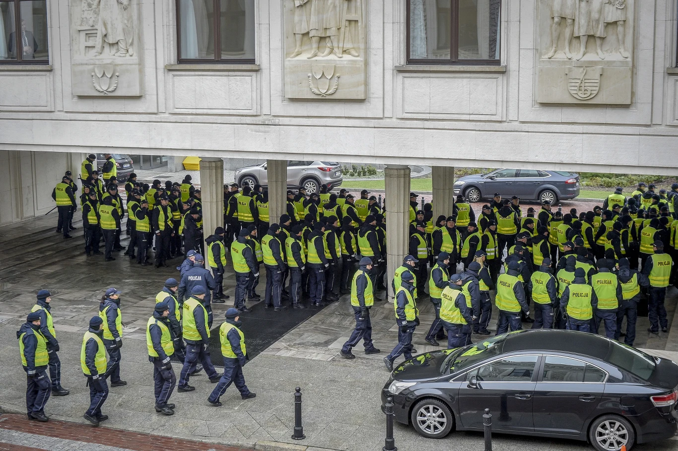 Nadzwyczajne środki bezpieczeństwa przed Sejmem