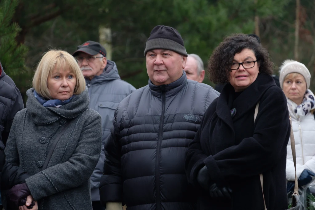 Przyjaciele i rodzina pożegnali Bohdana Smolenia Przyjaciele i rodzina pożegnali Bohdana Smolenia