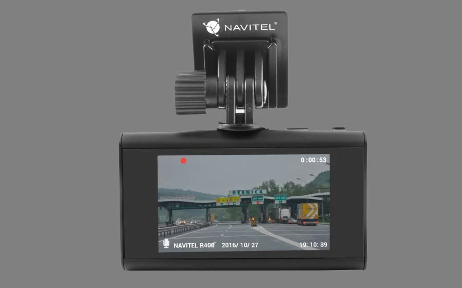 Navitel R400 Full HD