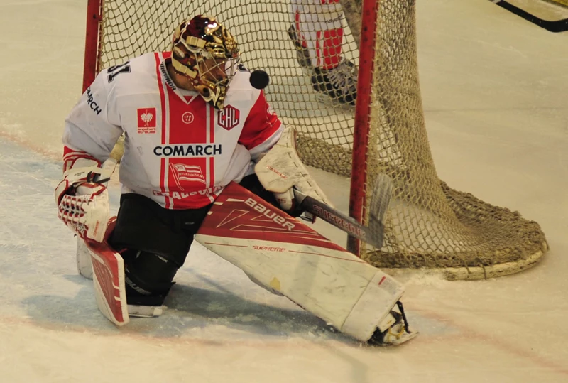 Comarch Cracovia przegrała 2-5 z GKS-em Tychy w Polskiej Hokej Lidze Comarch Cracovia przegrała 2-5 z GKS-em Tychy w Polskiej Hokej Lidze