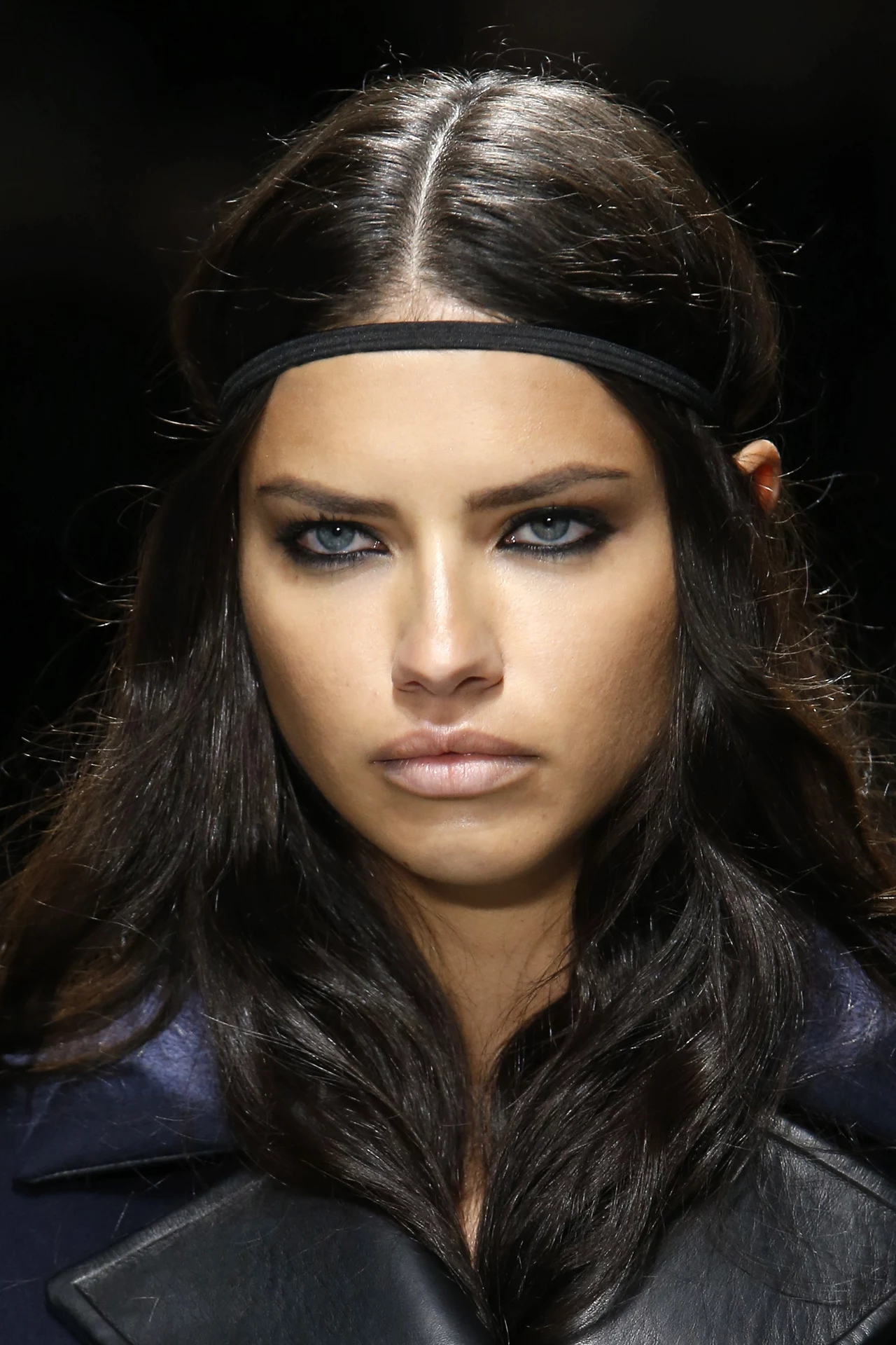 Modelka na pokazie Versace