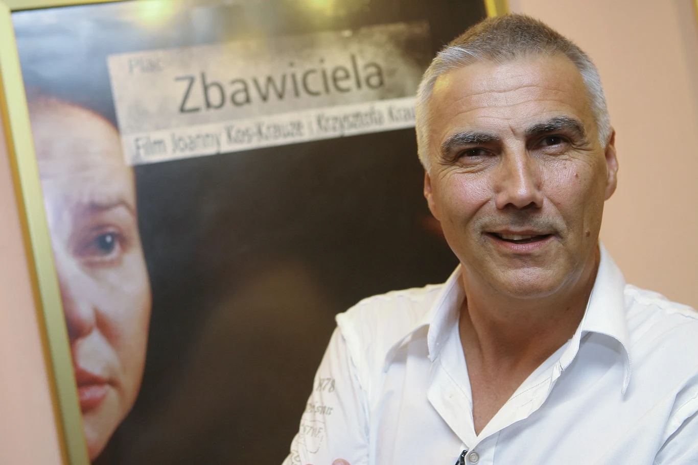 Najwięcej nagród zebrał film Krauzego z 2006 r. pt. "Plac Zbawiciela", którego scenariusz jest oparty na prawdziwych wydarzeniach. Krytycy i publiczność zgodnie uznali "Plac Zbawiciela" za jeden z najlepszych polskich filmów ostatnich lat. Potwierdzeniem jego klasy były nagrody przyznane mu w 2006 r. na festiwalu filmowym w Gdyni: Złote Lwy dla najlepszego filmu, nagroda za pierwszoplanową rolę kobiecą dla Jowity Budnik i za drugoplanową dla Ewy Wencel, a także nagroda za muzykę i nagroda dziennikarzy. Film został nagrodzony także czterema Polskimi Nagrodami Filmowymi - Orłami, a także nagrodami na festiwalach w chińskim Suzhou, w Valladolid, Trieście, Tarnowie, Wrześni i na przeglądzie Camerimage.