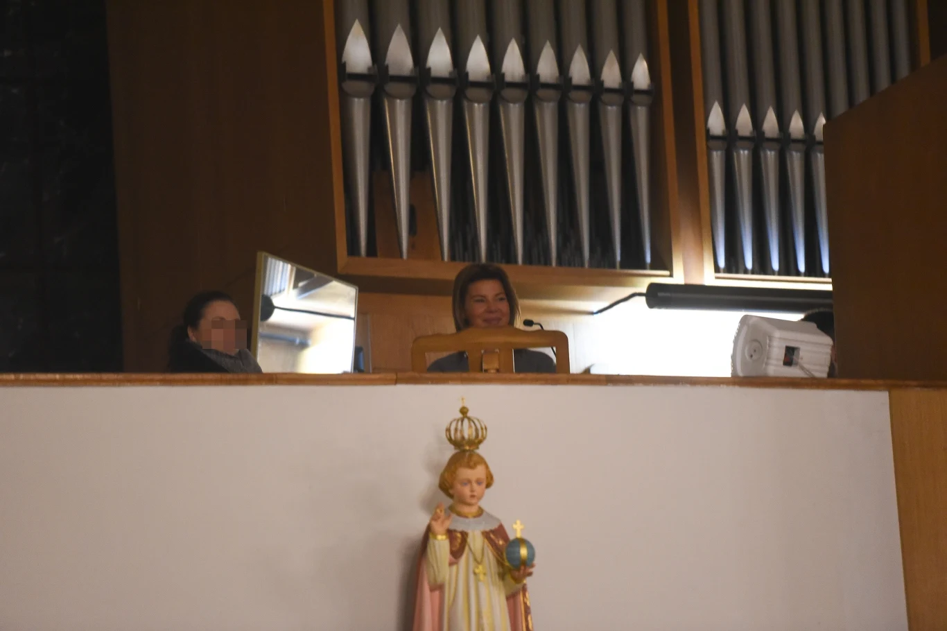 Edyta Górniak w kościele Edyta Górniak w kościele