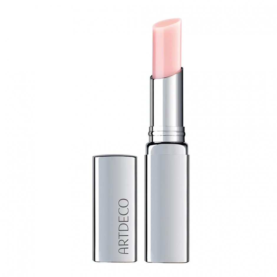 ART DECO COLOR BOOSTER LIP BALM Kto liczy na trwałą szminkę o intensywnym kolorze też się zawiedzie. Bo też balsam Art Deco nie ma "kolorować" warg, ale wzmacniać ich naturalną barwę. To świetny wybór dla tych kobiet, które stawiają na subtelne podkreślanie urody. Doskonale chroni przed mrozem, zapobiegając wysuszaniu i pękaniu warg, a przy tym ma orzeźwiający, miętowy zapach. Na ustach utrzymuje się kilka godzin, nie brudzi ubrań i nie pozostawia śladów. Cena ok. 55 zł Stosunek jakości do ceny 8/10 