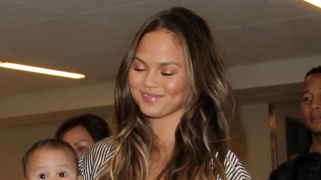 Chrissy Teigen i John Legend z córeczką