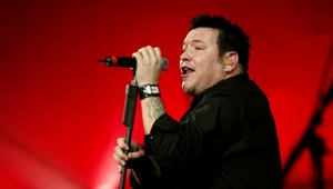 Smash Mouth wspomina George'a Michaela i Carrie Fisher. Fani zniesmaczeni 