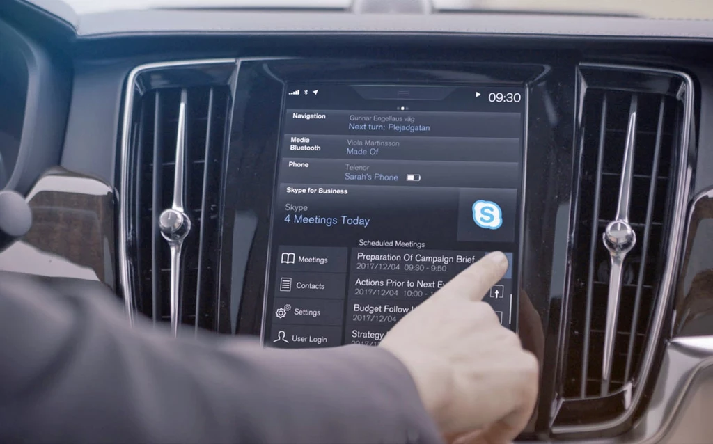 Skype w Volvo S90