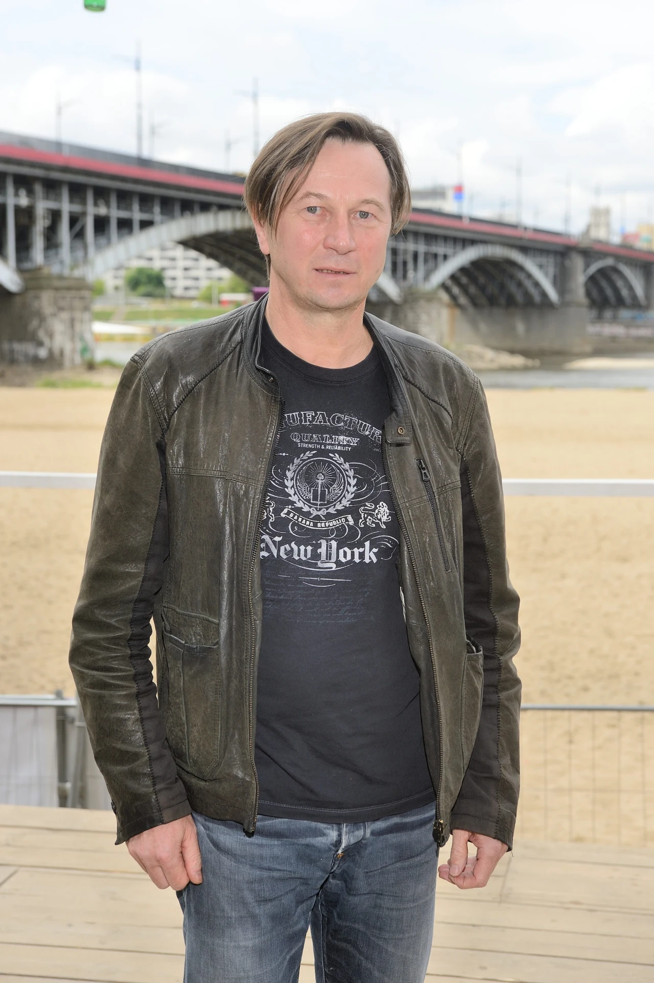 Piotr Cyrwus  Piotr Cyrwus