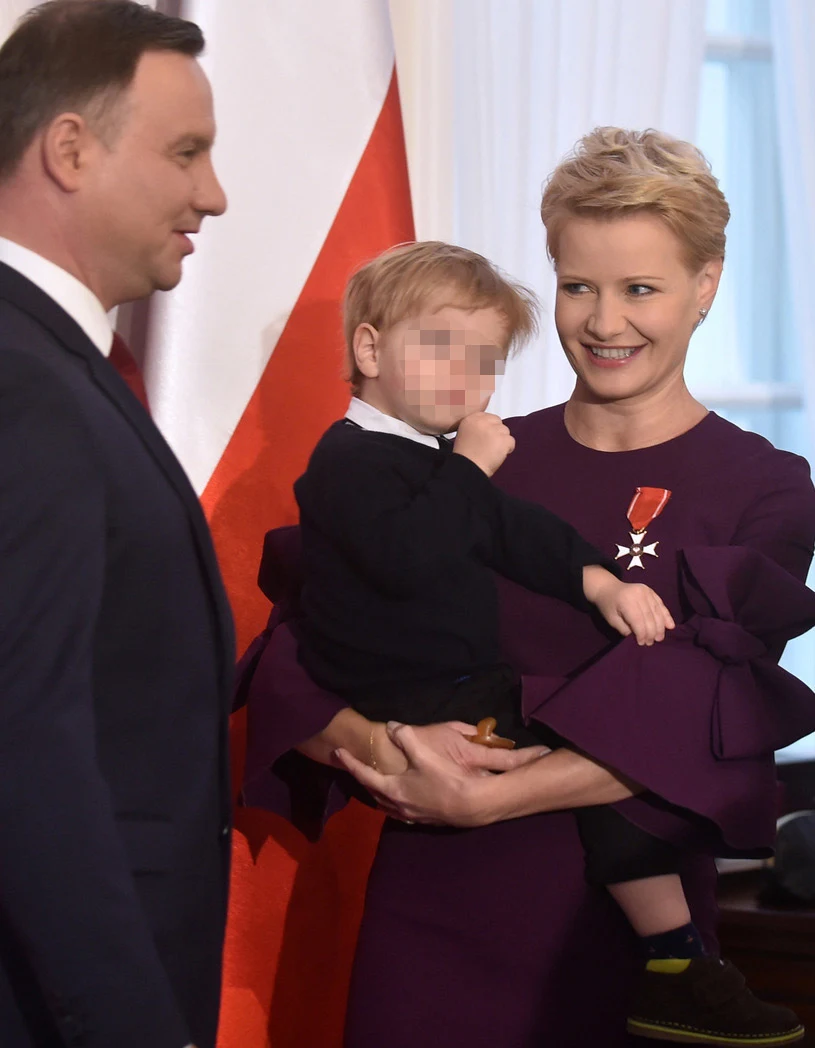 Kożuchowska z medalem od prezydenta Dudy za "wybitne osiągnięcia dla kultury". Aktorka jest twarzą m.in. krakowskiego supermarketu Kożuchowska z medalem od prezydenta Dudy za "wybitne osiągnięcia dla kultury". Aktorka jest twarzą m.in. krakowskiego supermarketu