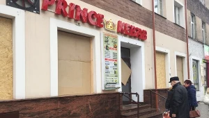Znicze na miejscu śmierci 21-letniego Daniela