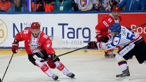 Richard Jenczik (z lewej) pożegnał się z Comarch Cracovią