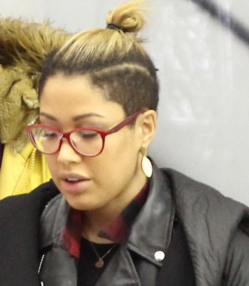 Patricia Kazadi z tajemniczym towarzyszem  Patricia Kazadi z tajemniczym towarzyszem