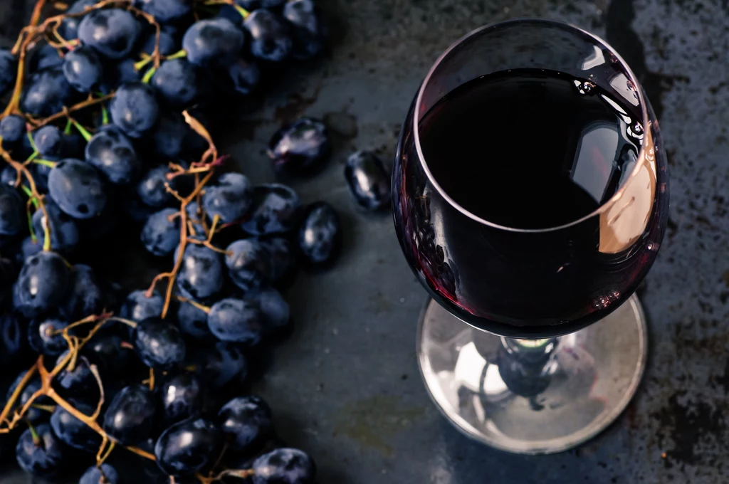 Alkoholu nie powinny pić osoby chorujące na serce Alkoholu nie powinny pić osoby chorujące na serce