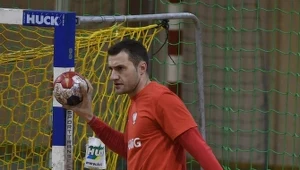Mariusz Jurkiewicz podczas treningu w Pruszkowie