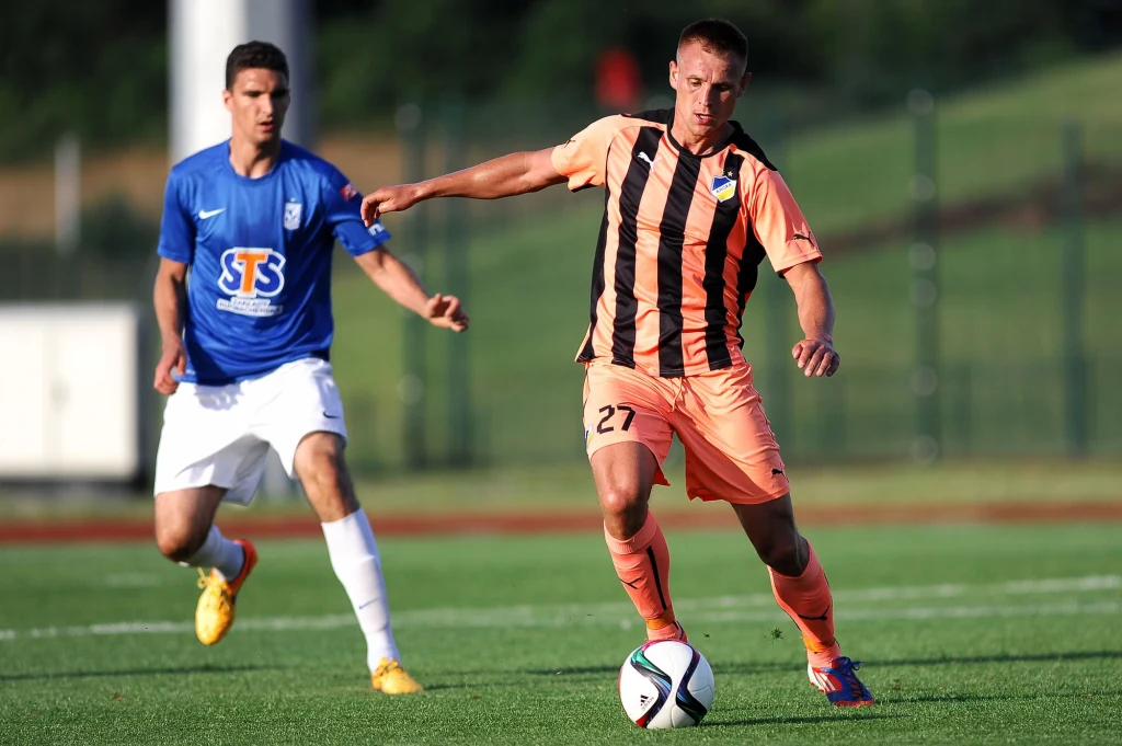 Mateusz Piątkowski (z prawej) Mateusz Piątkowski (z prawej)