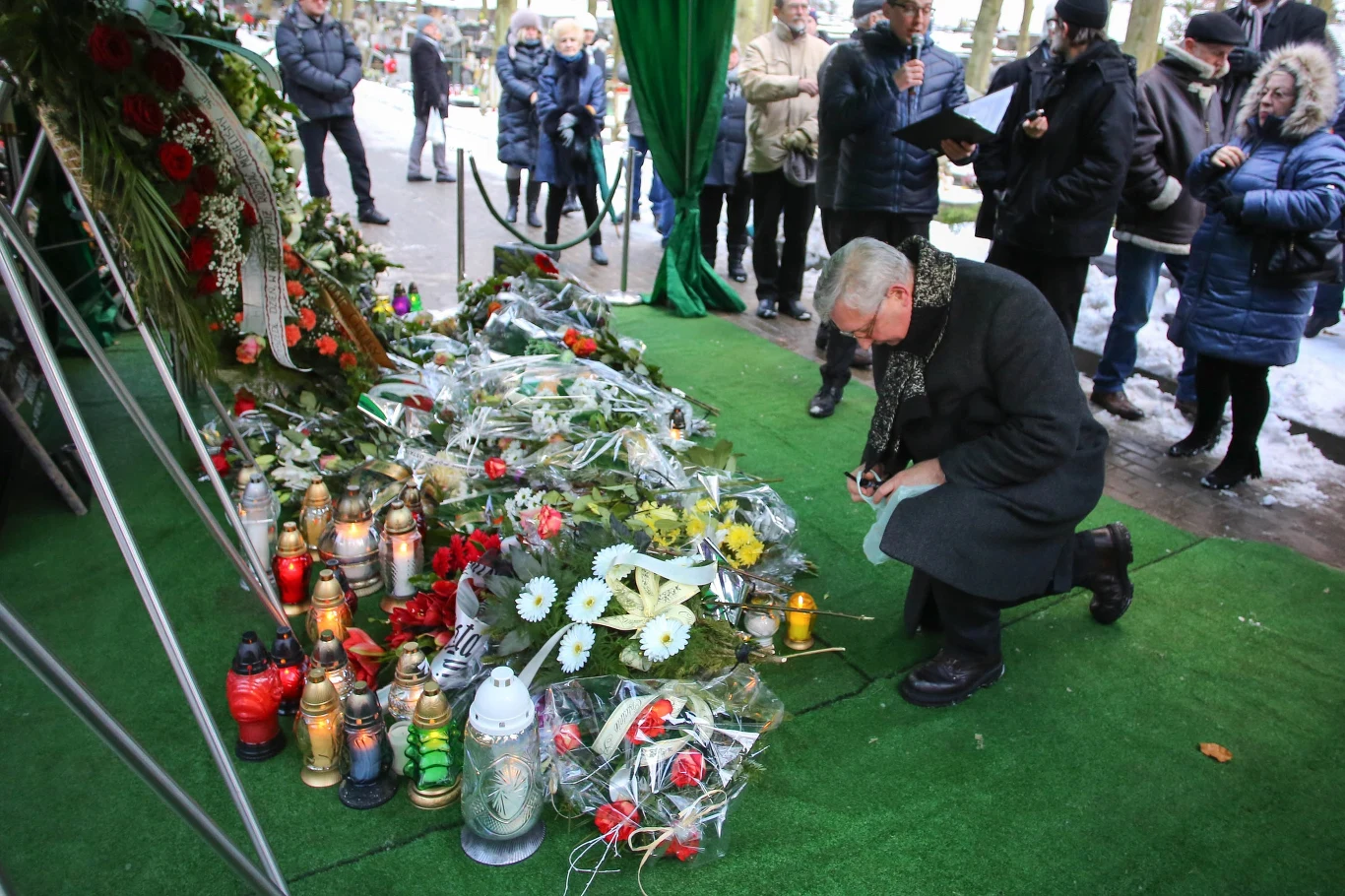 Jerzy Kossela był współautorem takich przebojów, jak m.in. "Historia jednej znajomości", "Matura" i "Bo ty się boisz myszy".