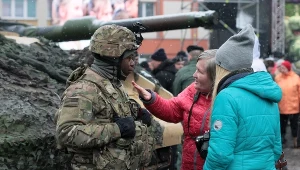 . Plenerowy piknik militarny pod hasłem "Bezpieczna Polska" związany z przyjazdem amerykańskich żołnierzy do Polski