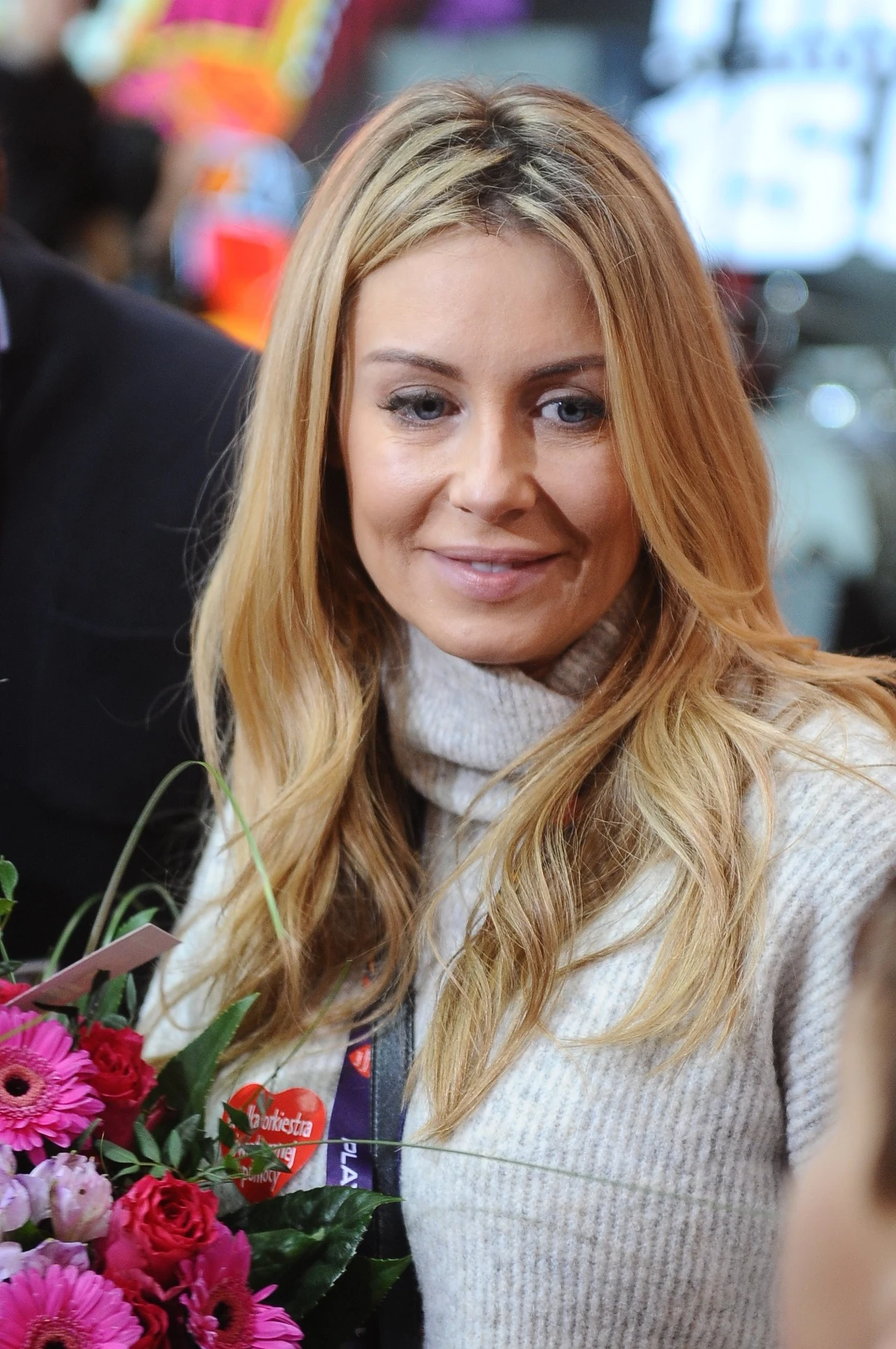 Rozenek kwestowała z synami i mężem Rozenek kwestowała z synami i mężem